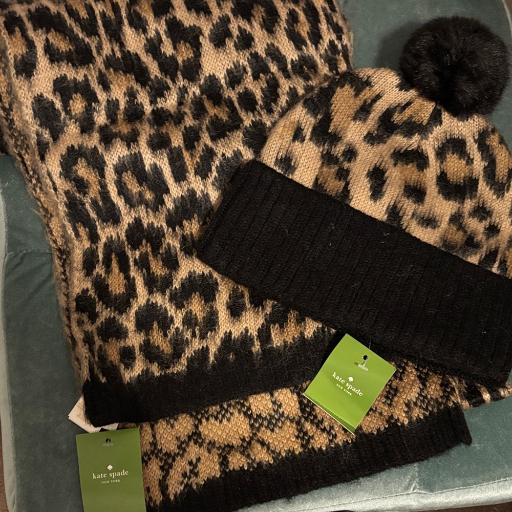 NWT Kate Spade Animal Print Scarf and Hat Set